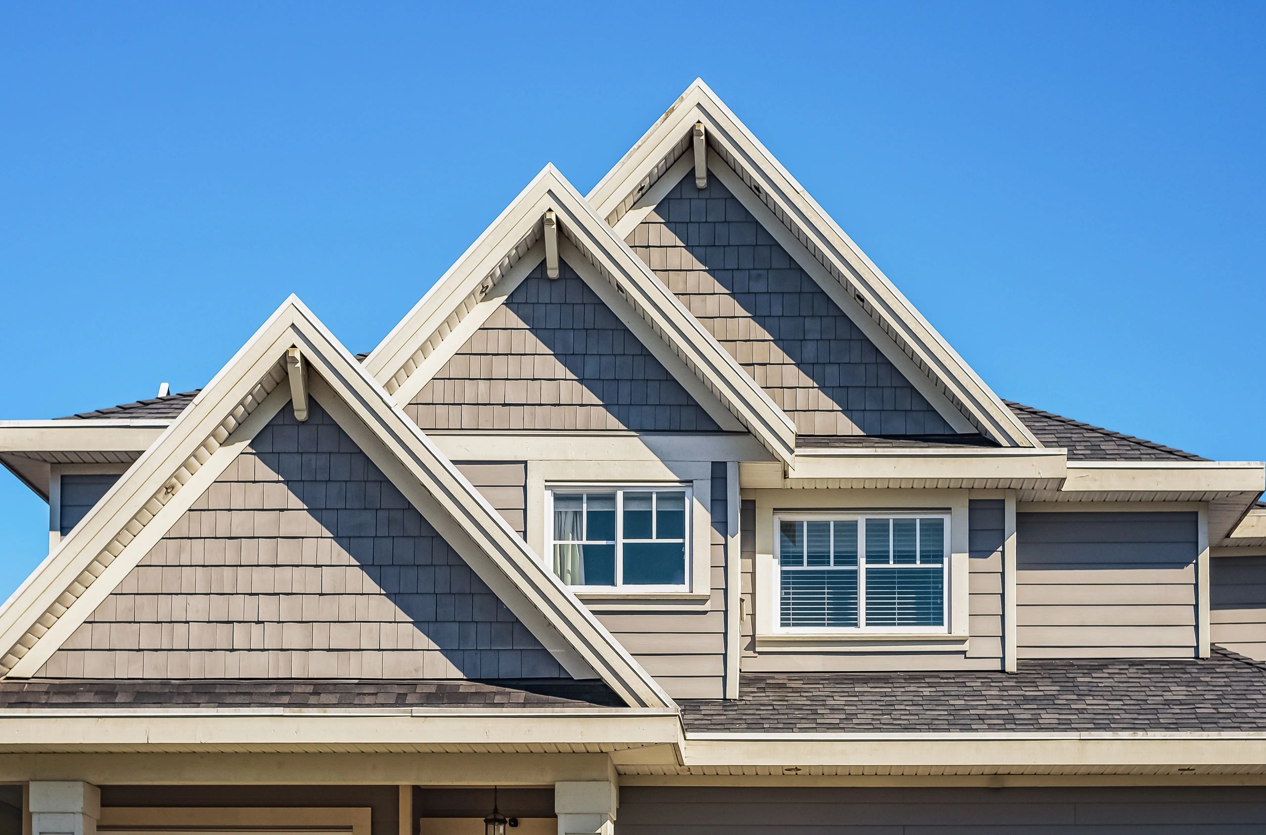 Siding repair and replacement service in Maine, New Hampshire